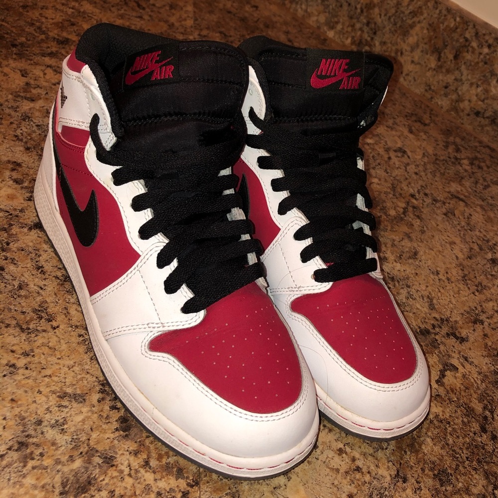 Air Jordan 1 Retro OG BG 'Carmine'